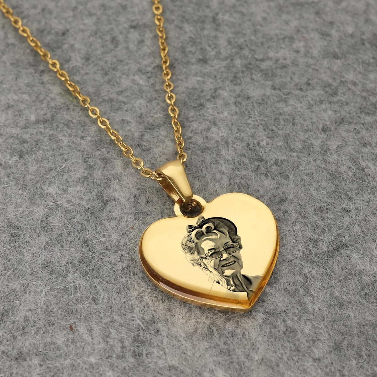 Personalized Love Projection Heart Necklace